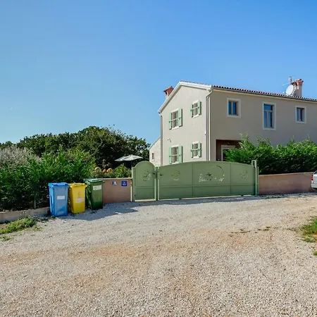 Stella Polaris Villa *