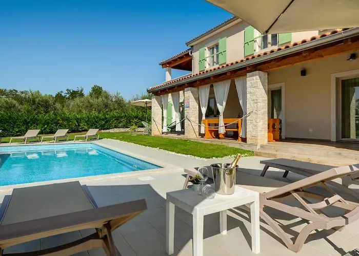 Villa Stella Polaris Stuti