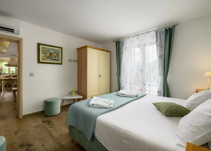 Stella Polaris Villa Stuti